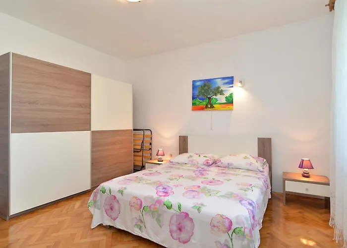 Gracijano 1724 Apartamento Ližnjan