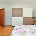 Gracijano 1724 Daire